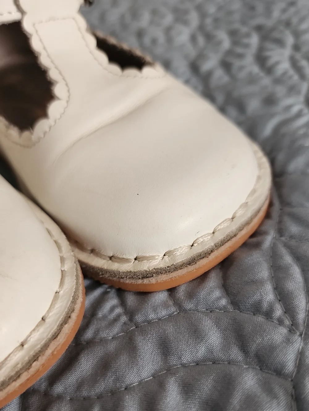 L'Amour Size 9 Toddler